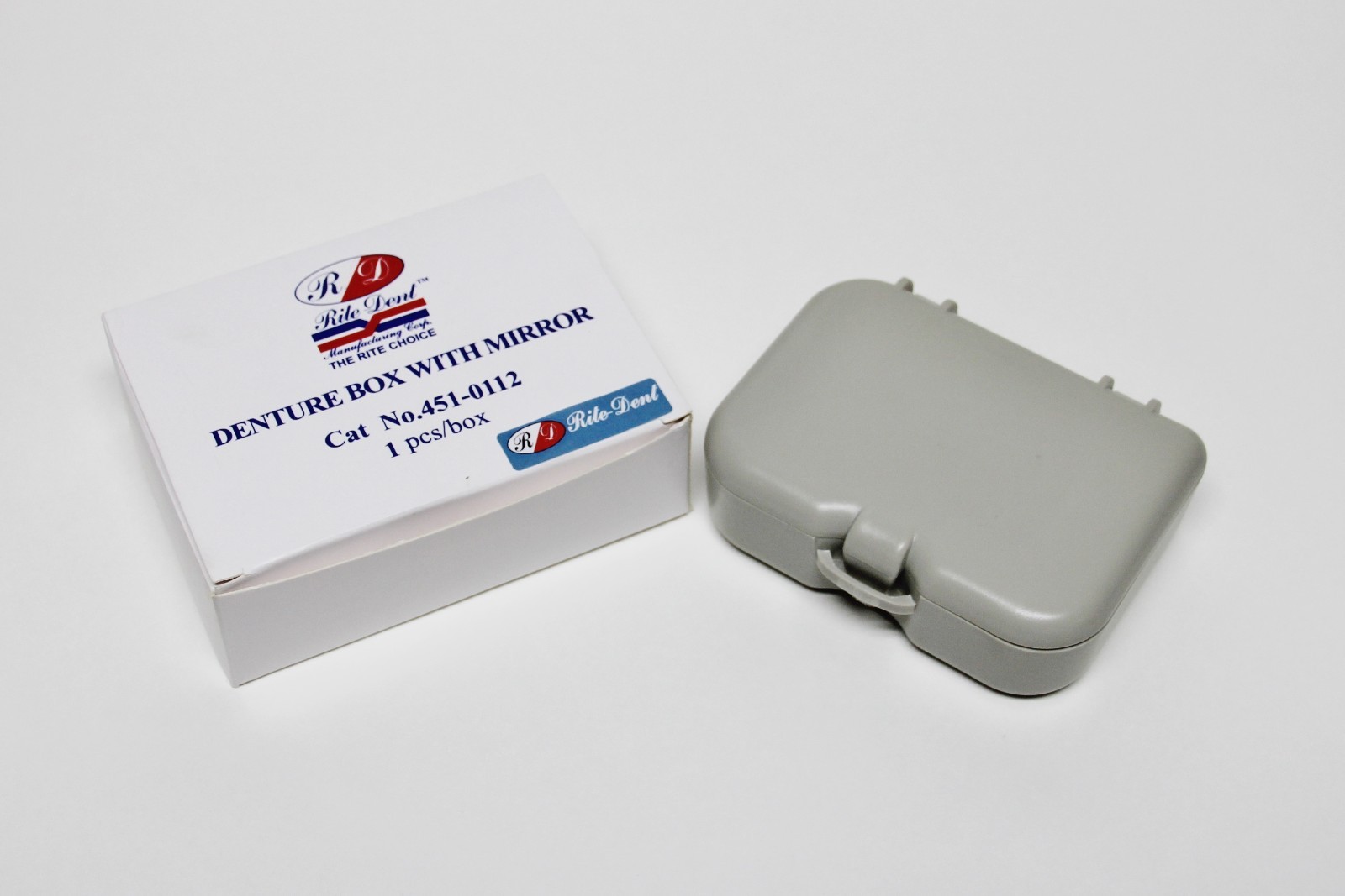 Denture Retainer Mouth-guard Storage Case with Mirror & Cleaning Brush – 1 PC
