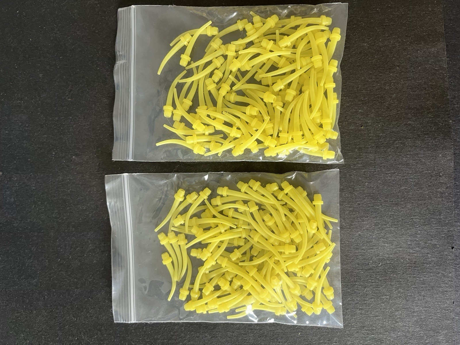 500 Dental Disposable Intra Oral Impression Mixing Tips For Yellow Mixing Tips