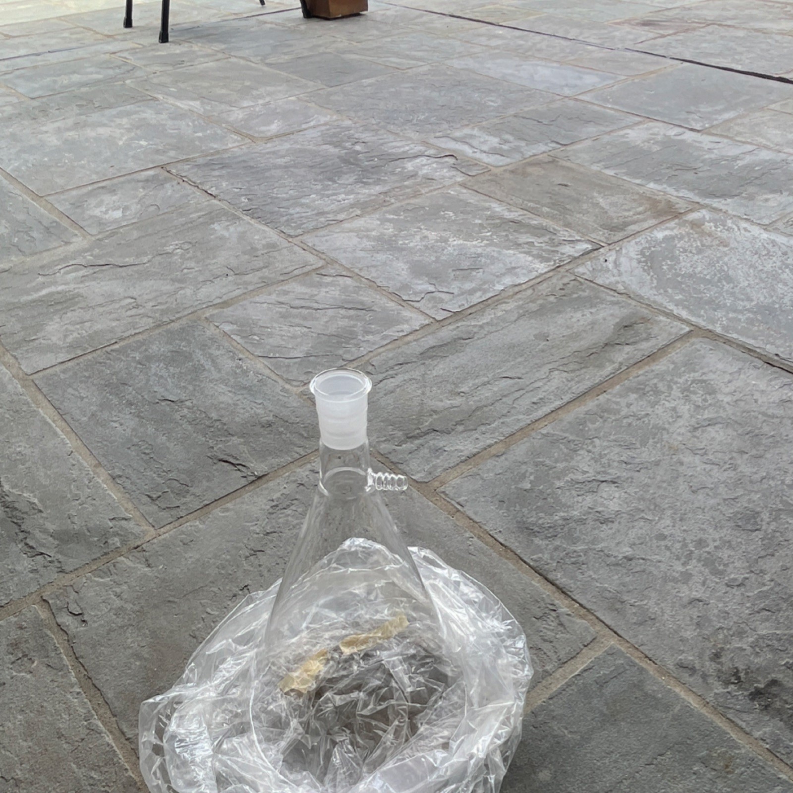 Quartz 4000 ml Erlenmeyer Flask 29/42 with Side arm 10mm