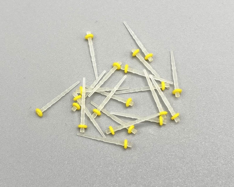 200pcs Dental Quartz Fiber Post Teeth Restorative Screw Endodontic Posts 1.2mm