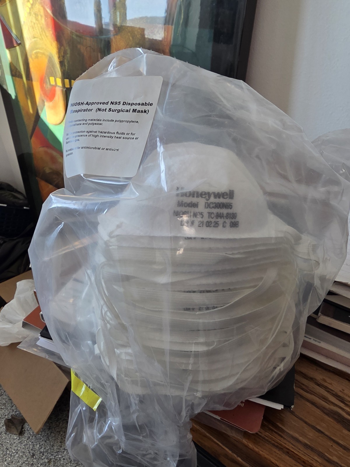 N95 Disposable Face Masks 40 NIOSH-Approved DC300N95B