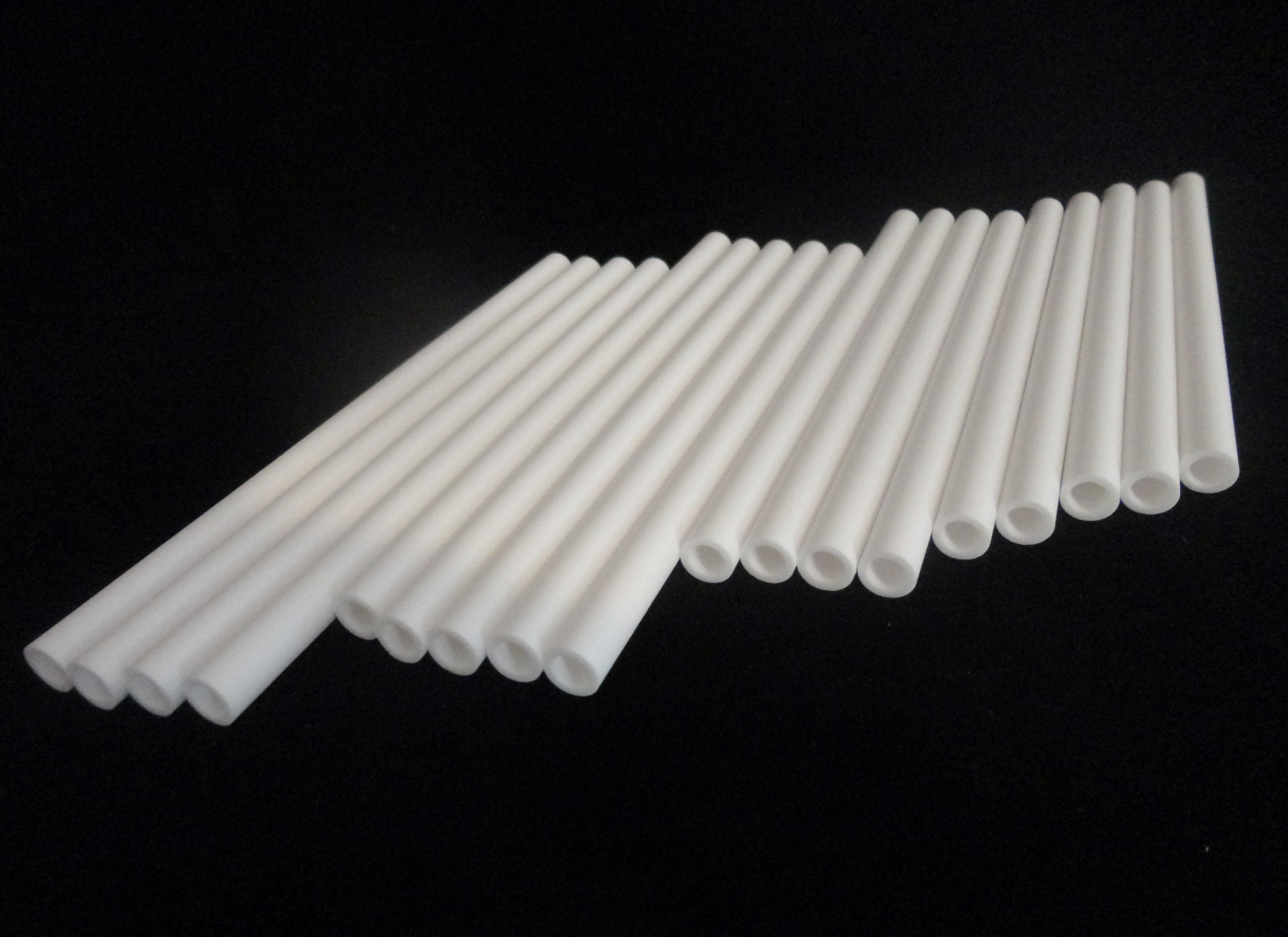 4.41″ L. x 0.373″ OD x 0.235″ ID HIGH PURITY SINGLE BORE ALUMINA TUBE No.:179