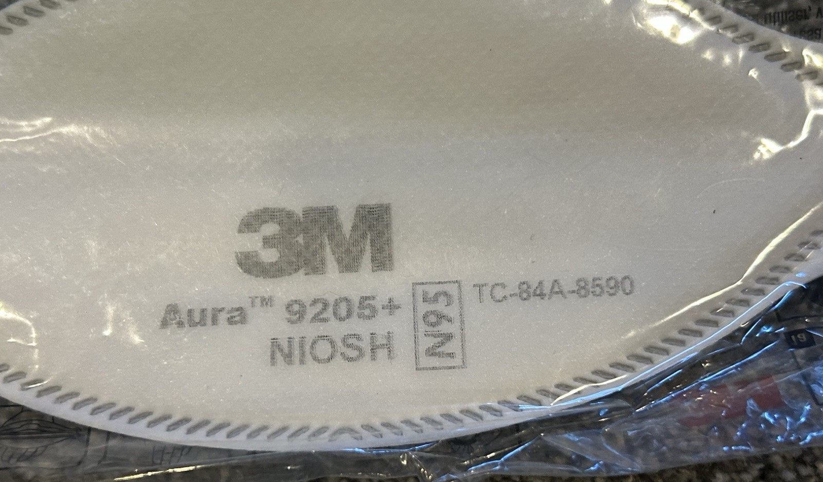 3M Aura 9205 N 95 Particulate Respirator Face Mask – White (13 Pack)