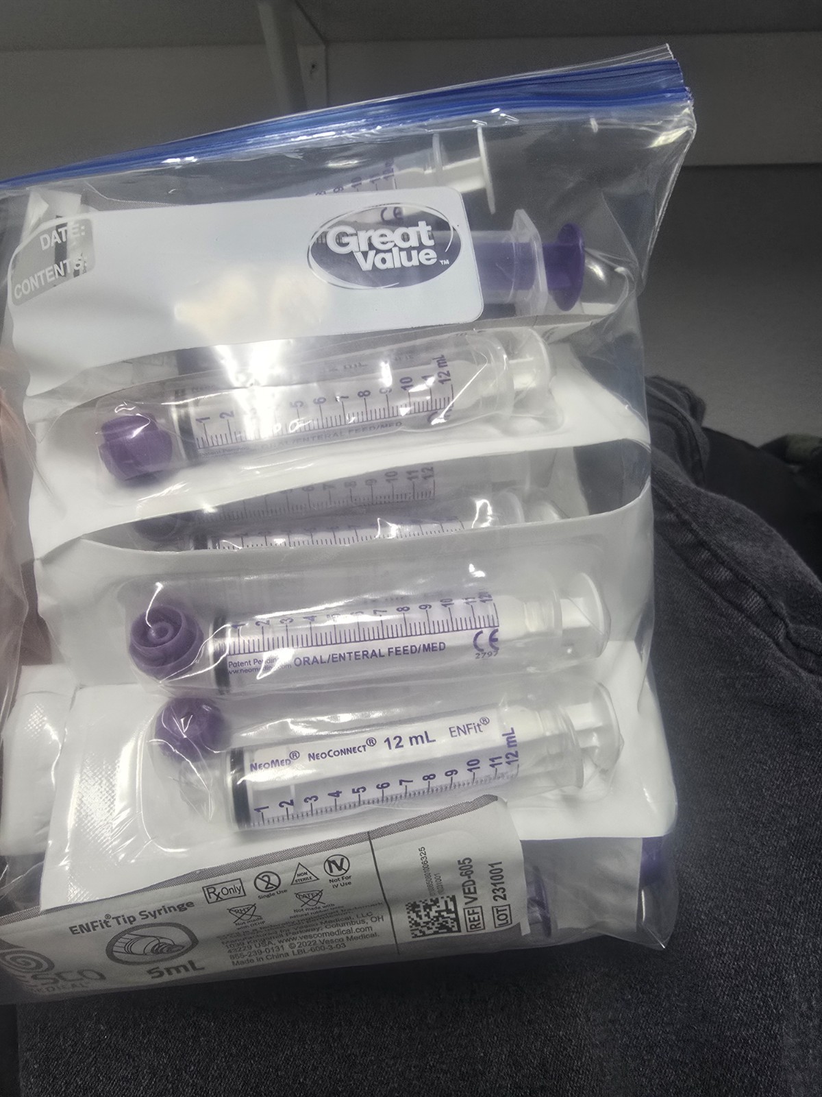 New Sealed Vesco Medical ENFIT Tip Syringe 60ML VED-660 Box of 30