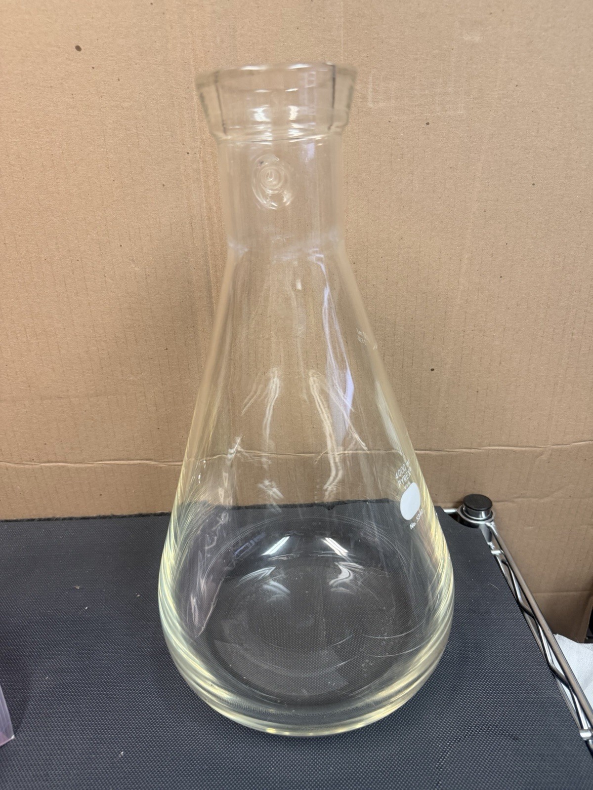 Pyrex No. 5340 4000mL 4L Heavy Duty Vacuum Filtering Flask Side Arm Lab Glass