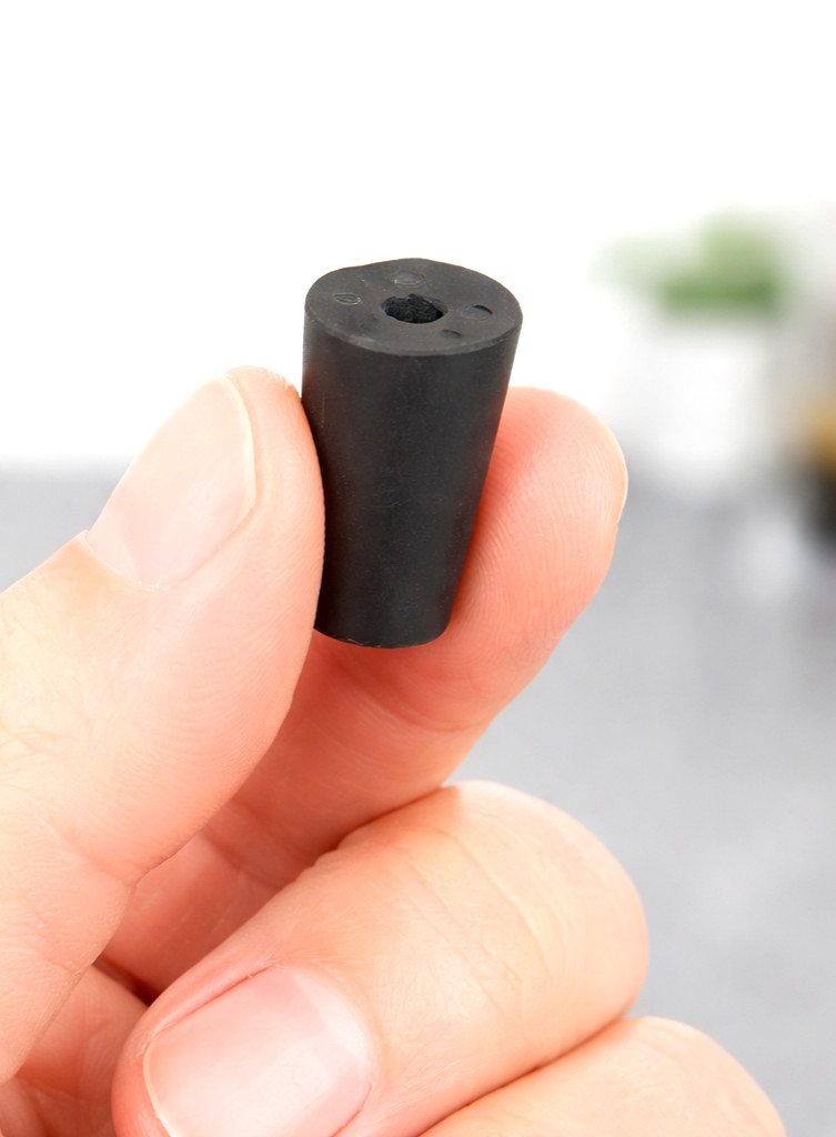 #00 Solid Rubber Stoppers Lab Tapered Plug Cork 1 Hole Fits 13/32″ to 19/32″ ID