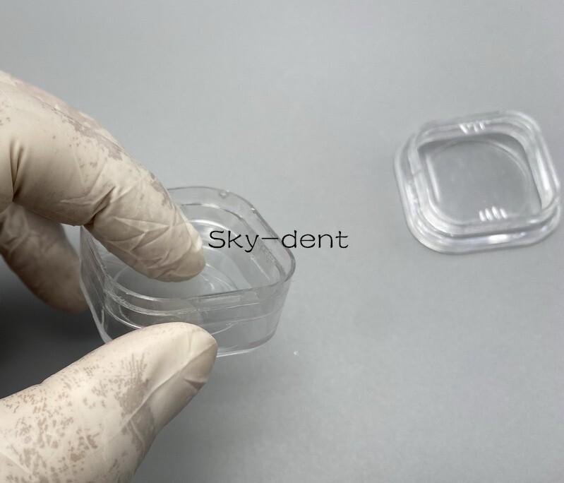 1x Dental Denture Hinged Display Box Film Membrane Storage Case Small 38*38*17mm