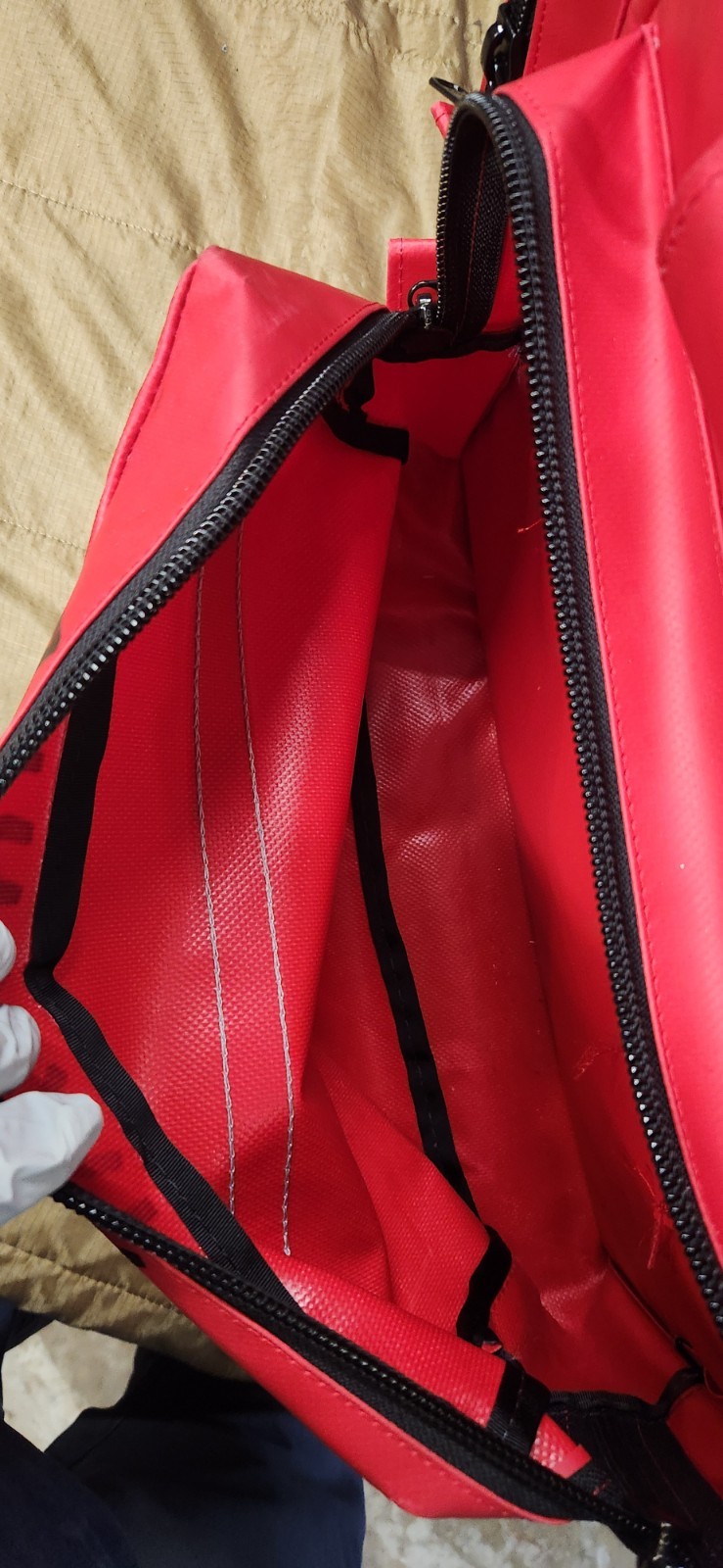 L.A. Rescue Bfr attack bagEMS Trauma Bag w/ Shoulder Strap & Clear Zip Pouch