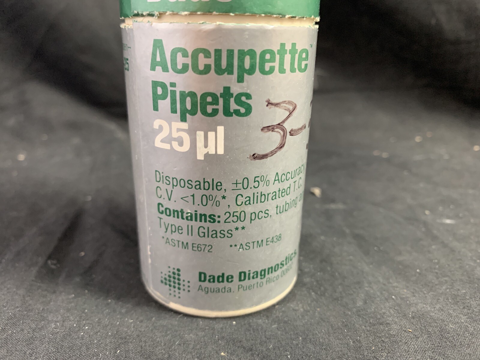 DADE DIAGNOSTICS INC. Glass 10µl Orange Accupette Pipettes Appox. 240