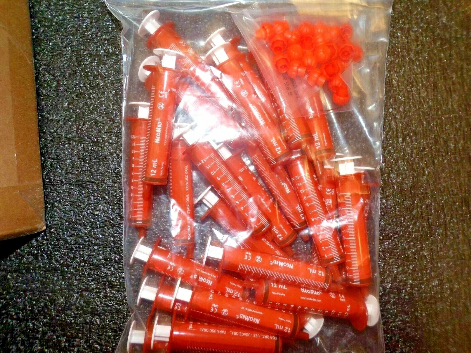 Lot of (25)16073 BA-S12EO 12 mL Amber Pharmacy Syringe, For Oral Use. (HH)