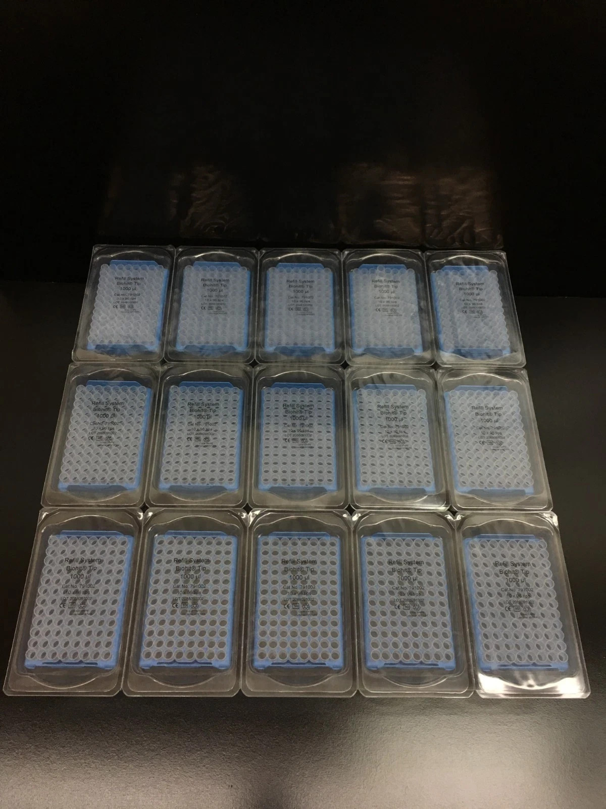 Sartorius Biohit Cat No 791002 Non Sterile Pipette Tips 1000 uL Lot 15 Packs