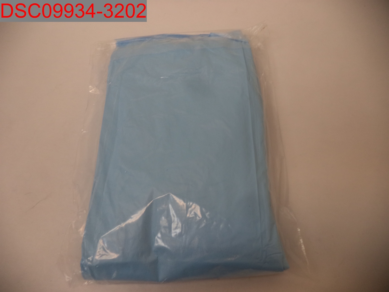 NWOT – Unisex Adult 1 Pair Blue Gown Surgical Gowns Disposable, One Size