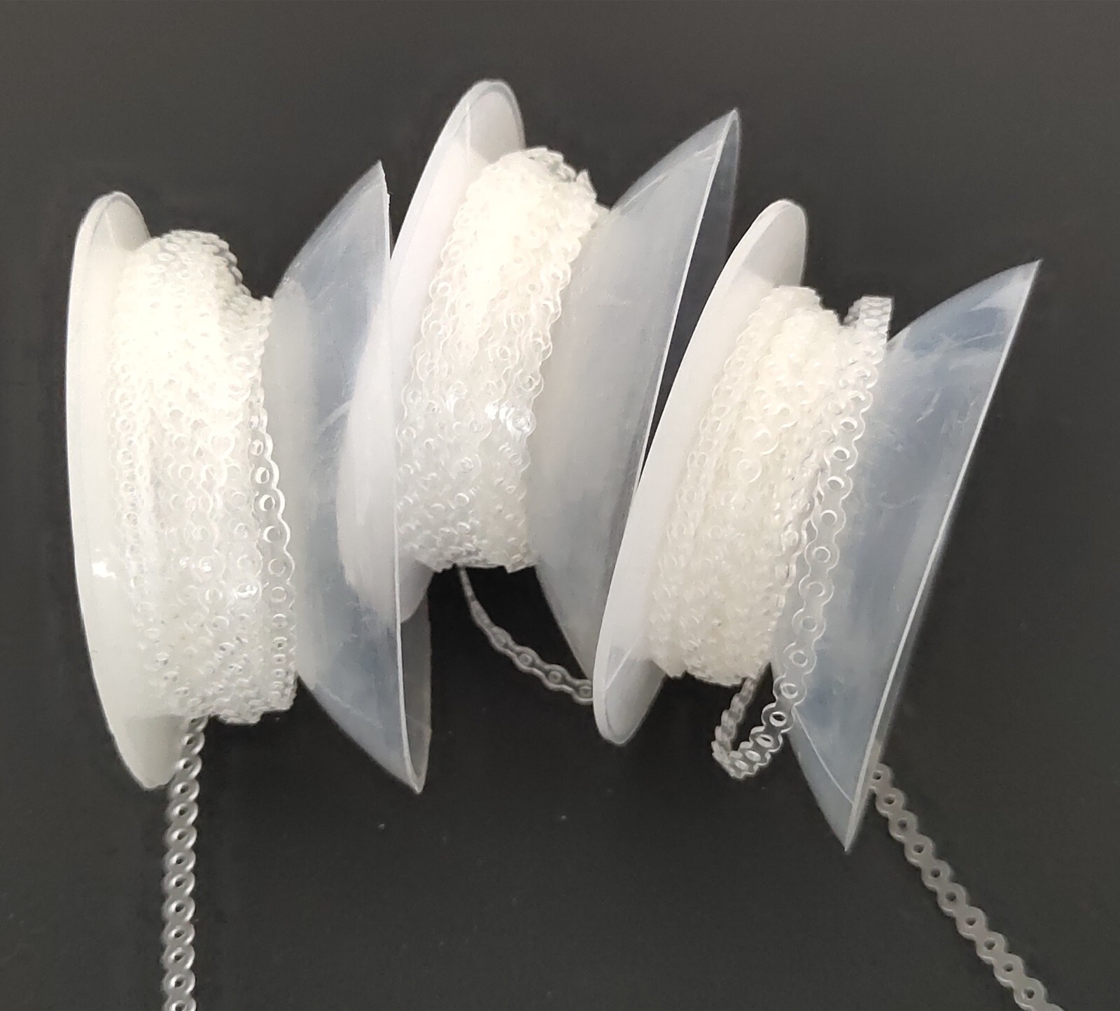 Dental Orthodontic Elastic Ultra Power Chain Rubber Band Long/Short/Continuous