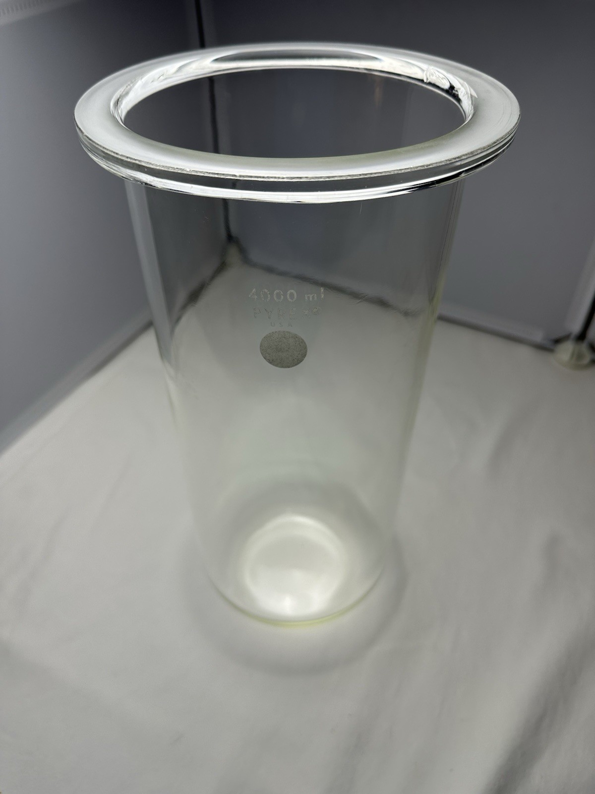 4000ml/4L Glass Pyrex Heavy Wall Reaction Kettle Flat Bottom Fantastic Condition