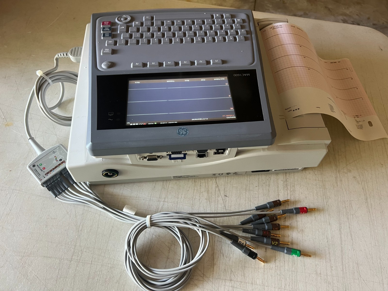 GE MAC 1600 EKG Machine W/Leads
