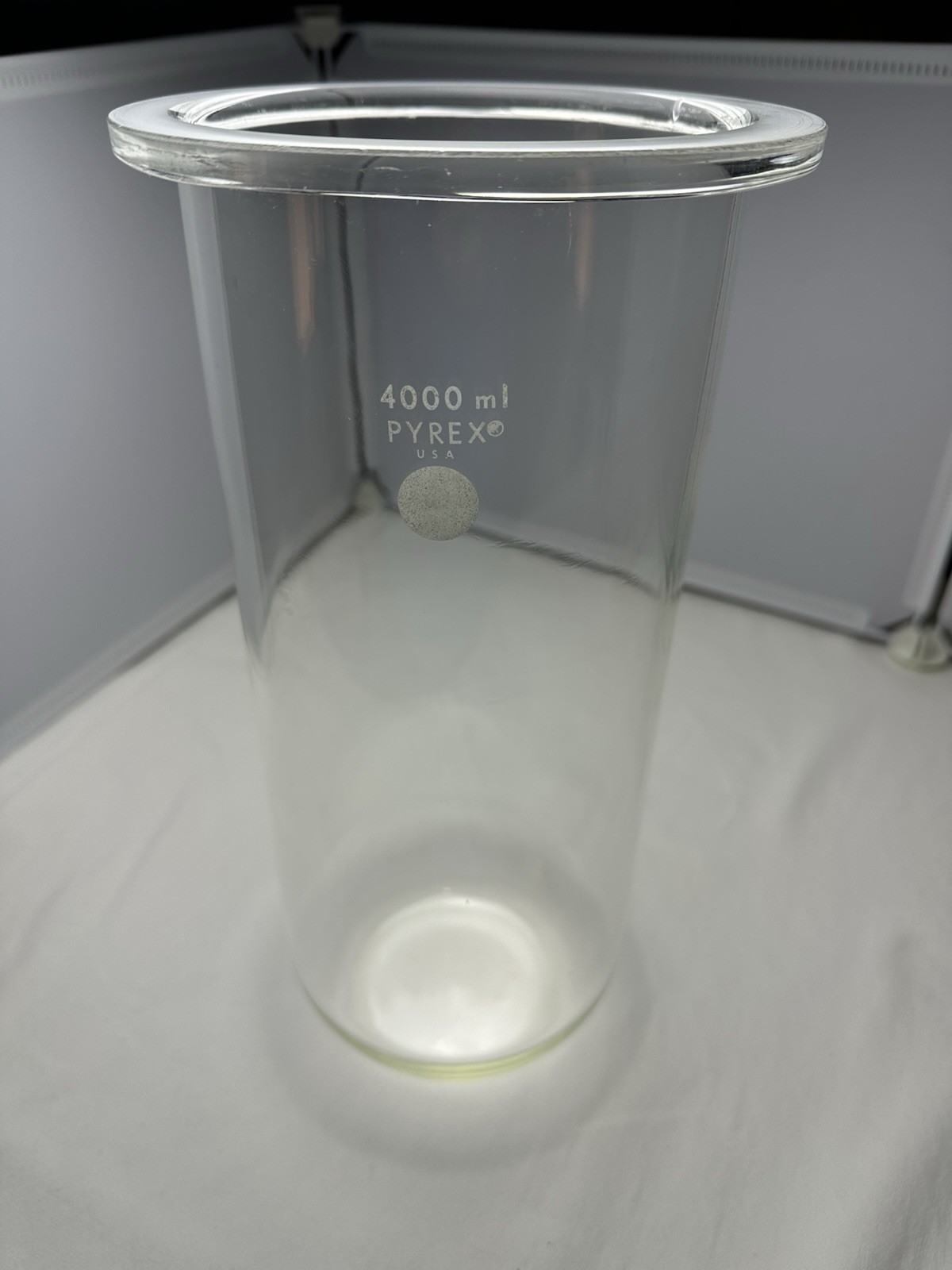 4000ml/4L Glass Pyrex Heavy Wall Reaction Kettle Flat Bottom Fantastic Condition
