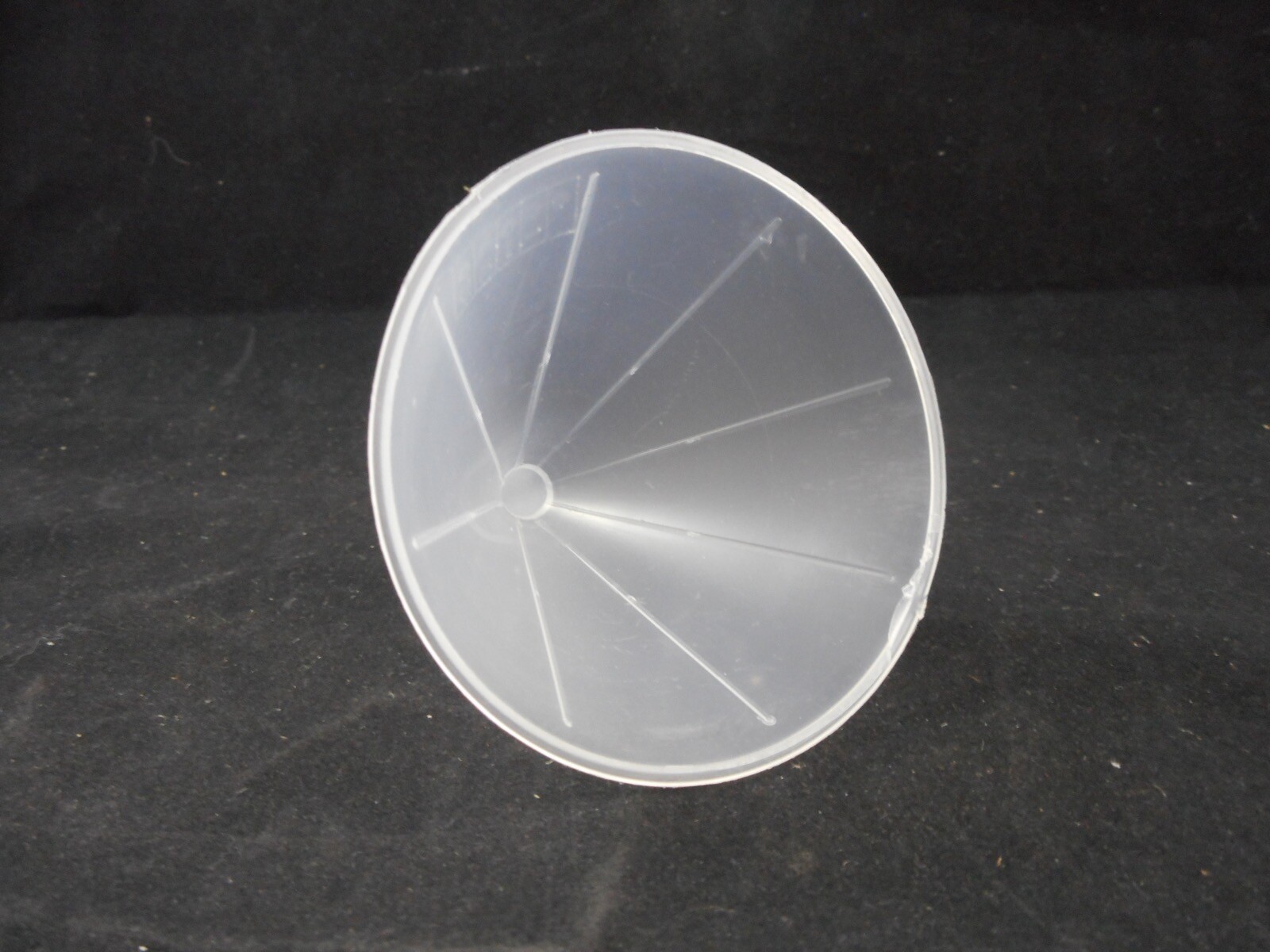 ECONOLAB Plastic Disposable 65mm Filling Funnel Short Stem Tapered 28mm 1/PACK