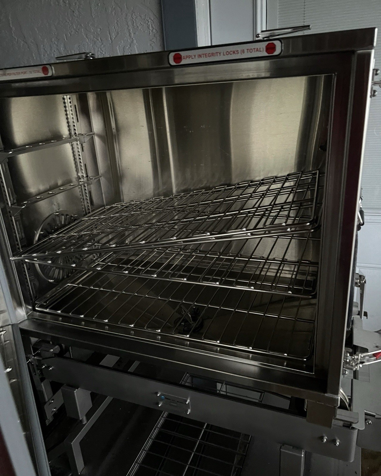 Steri Cube Sterilization Gabinets De Uso Hospitalario Model MTS300-CAB