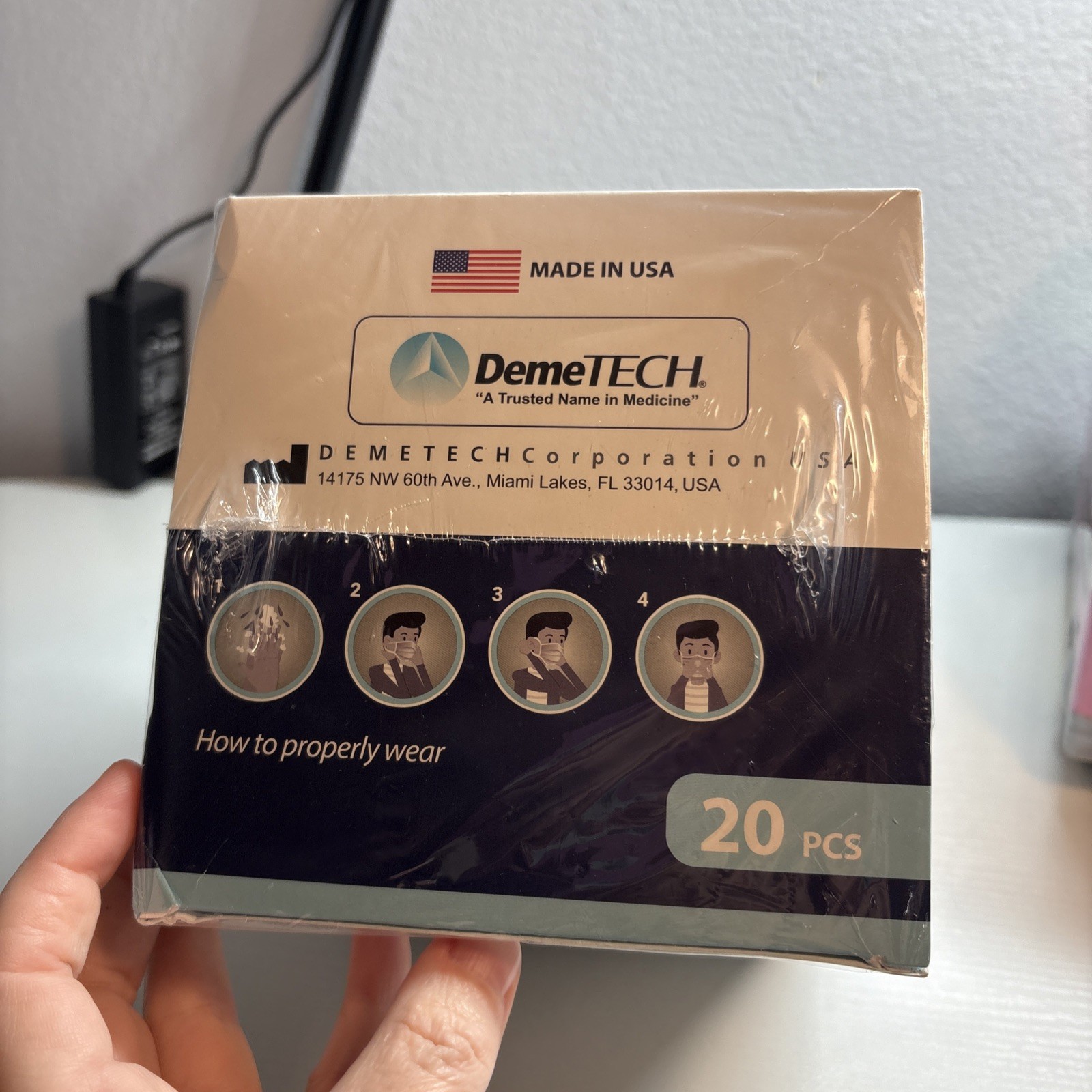 DEMETECH N95 Respirator Face Mask, NIOSH Approved, Made in the USA, Pack of 20