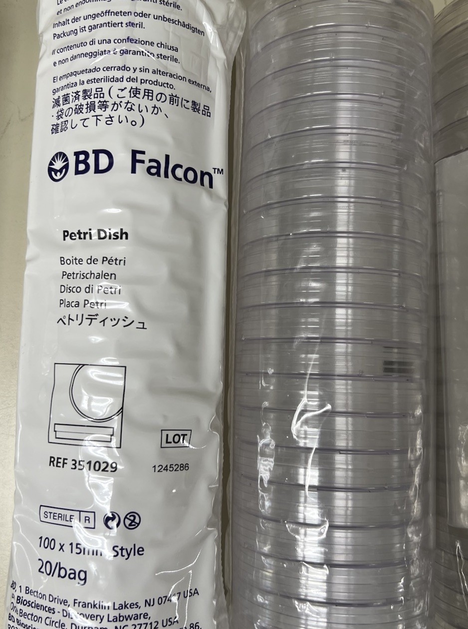 Lot of BD Falcon 351029 Petri Dishes – 100 x 15mm – Lid & Base – 160 Sets Total