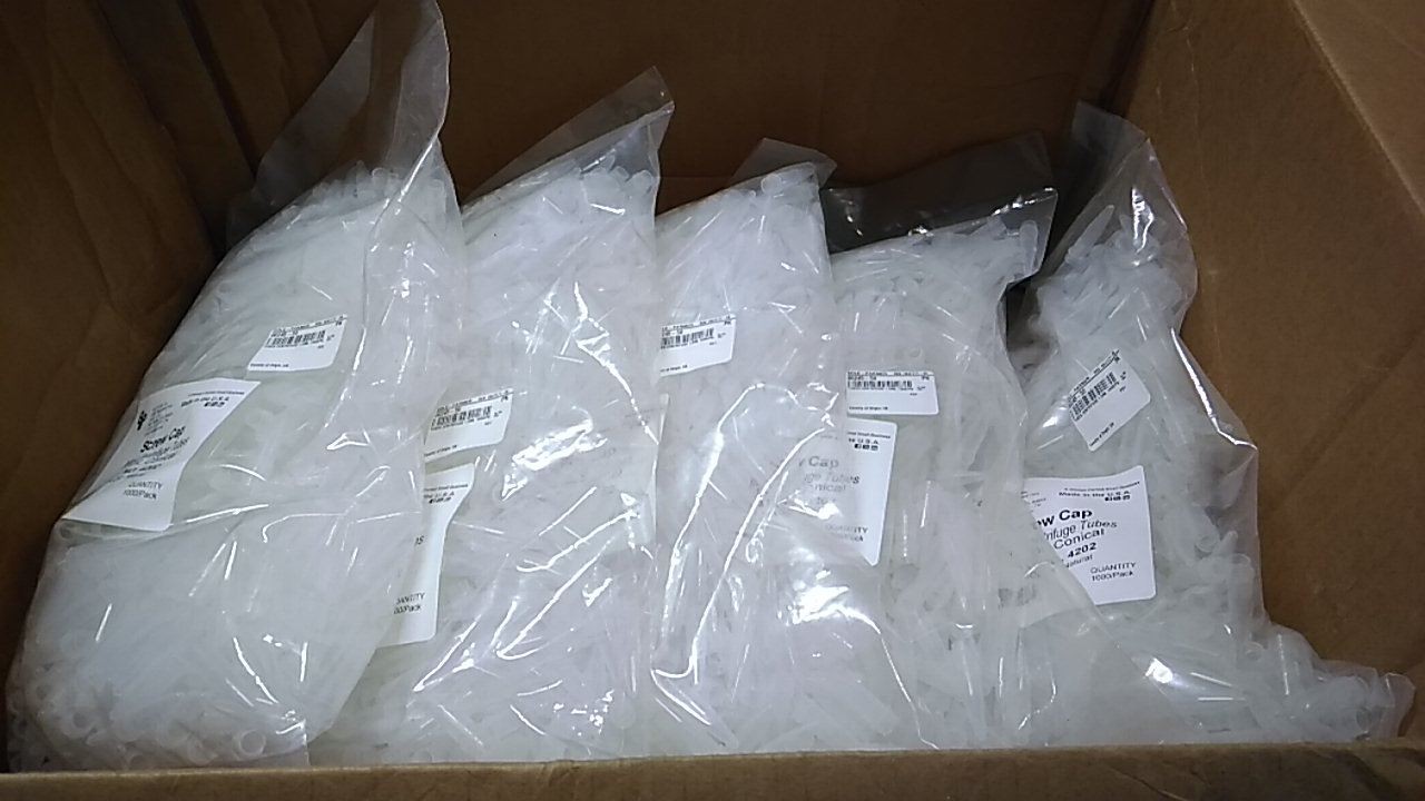 Bio Plas Inc. 4202 5000 Pk 1.5 mL Screw Cap Microcentrifuge Tubes