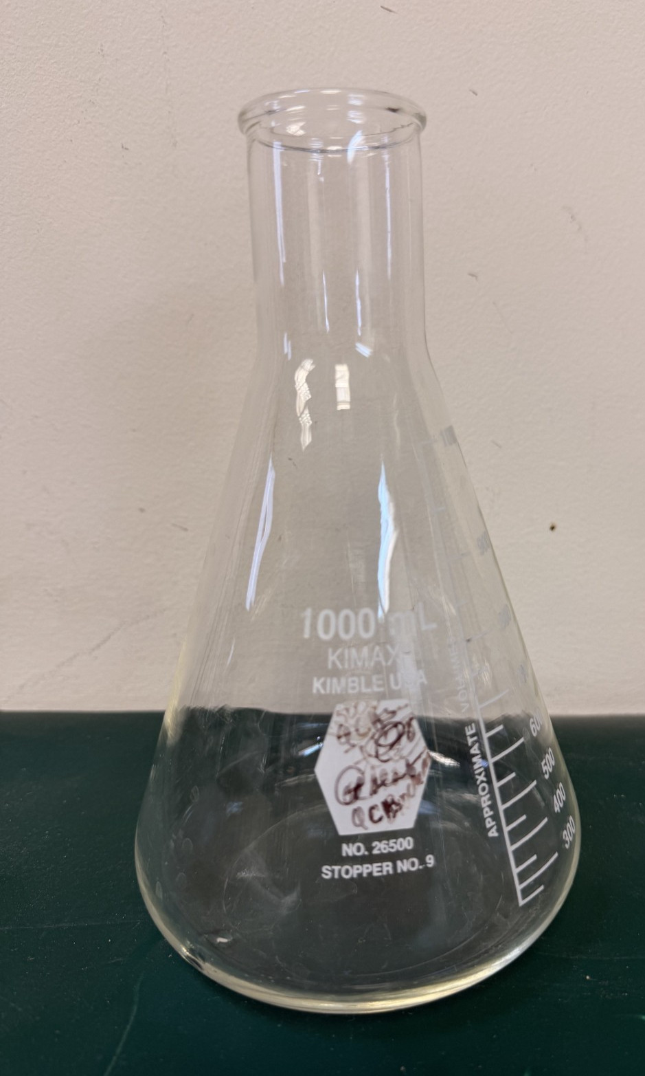 Lot of 8 Erlenmeyer Flasks Mixed Sizes & Brands Laboratory Glassware