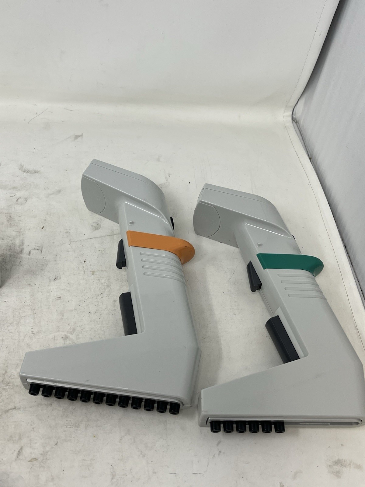 Lot of 11 Thermo Scientific Matrix Electronic Pipettes Untested AS-IS