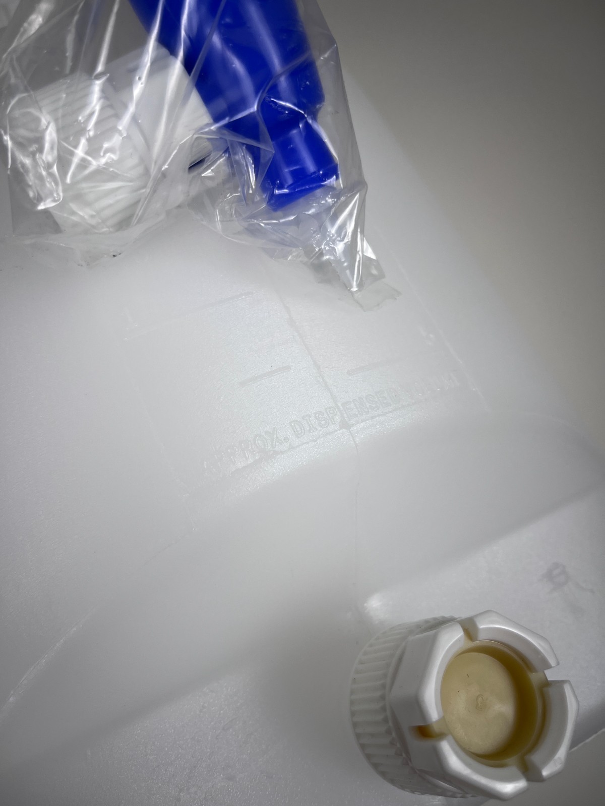 Thermo Scientific Nalgene 02-963-2A Carboy With Spigot, 10L, Handles, New
