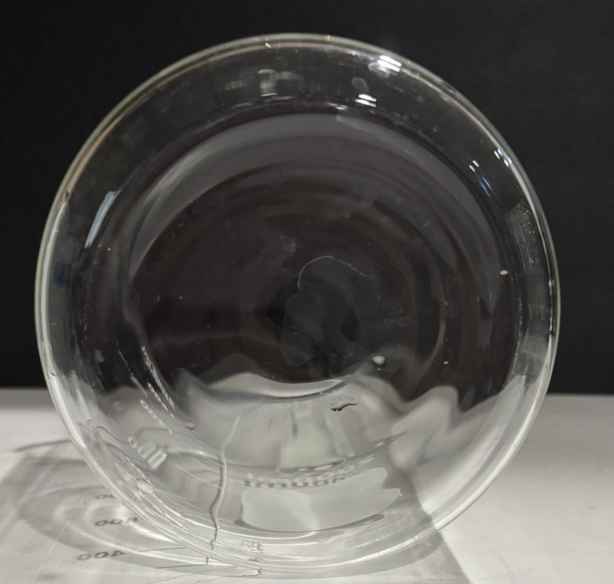 2000 ML Graduated Glass Beaker Low Form w Spout Lab or home use
