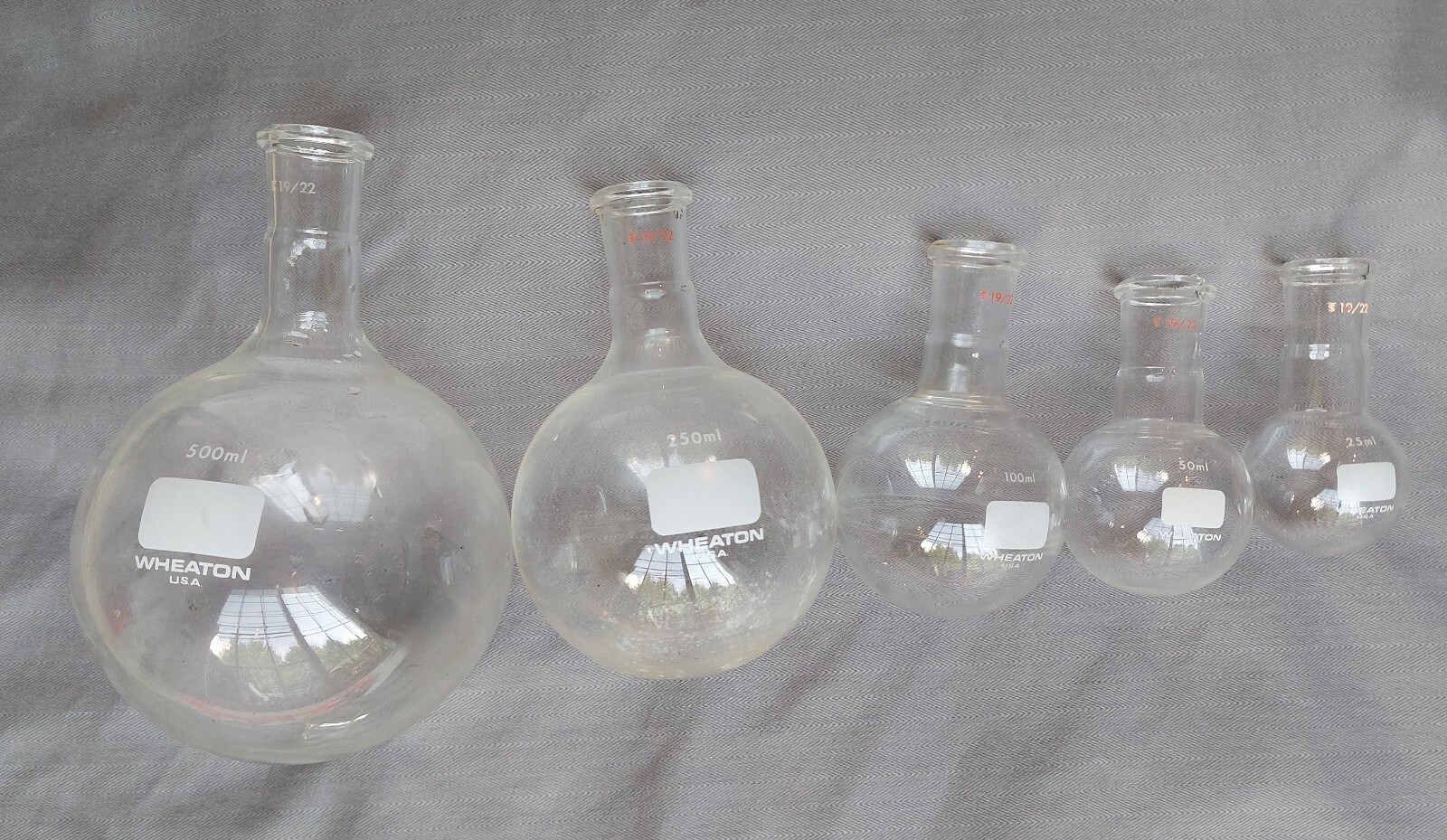19/22 WHEATON® Micro Organic Chemistry Kit 11 pcs Leibig Condenser, flasks, more