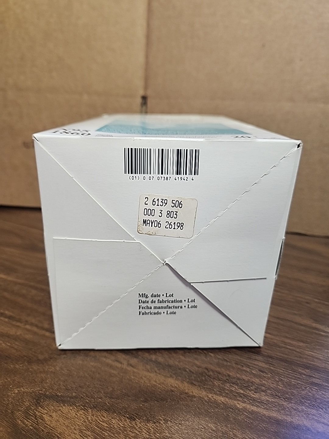 NEW 3M 1860 N95 NIOSH MASK pack of 20 regular latex free surgical medical