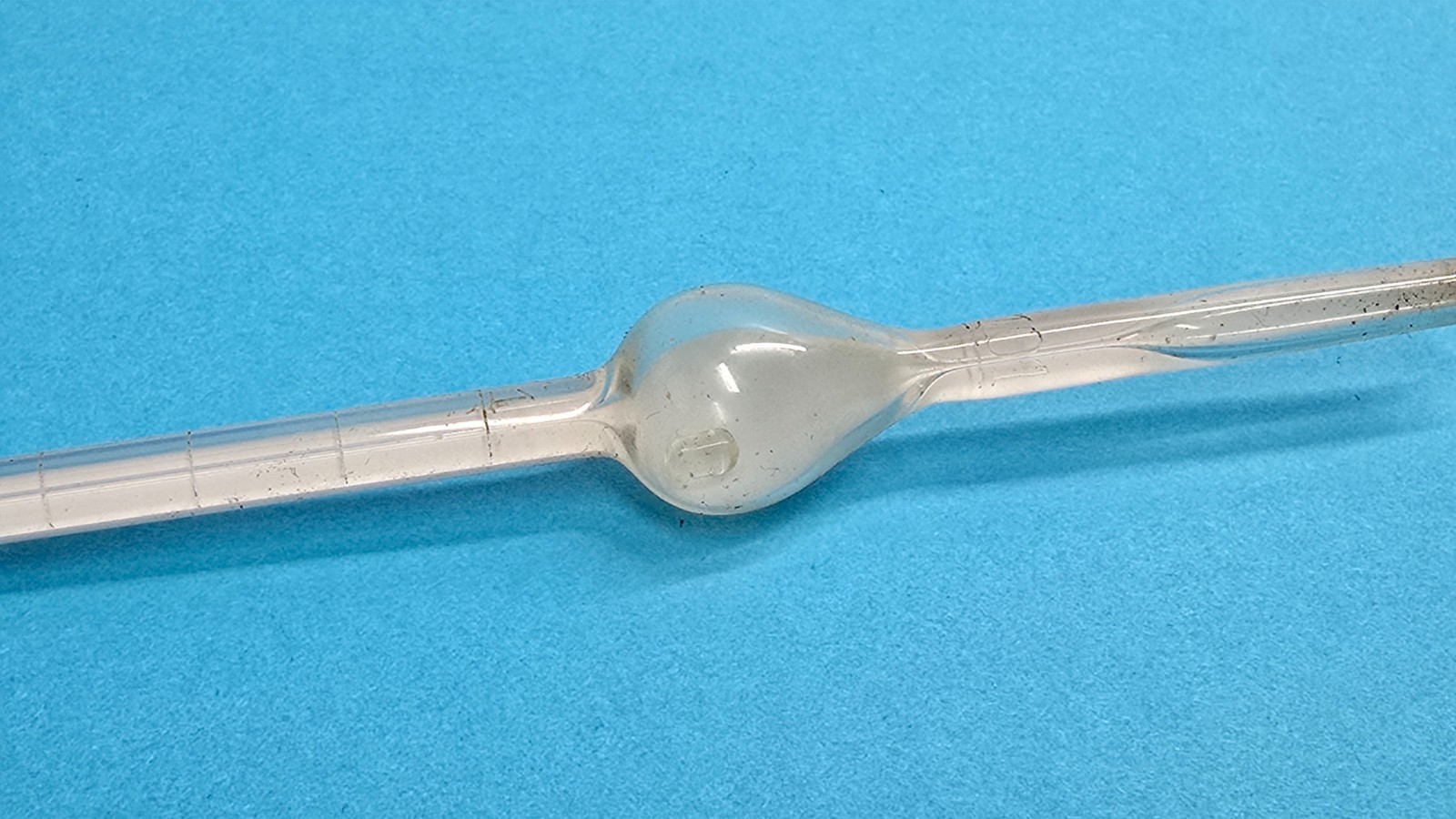 Vintage ERNST LEITZ WETZLAR Volumetric Glass Pipette Rare Labware Germany Lab