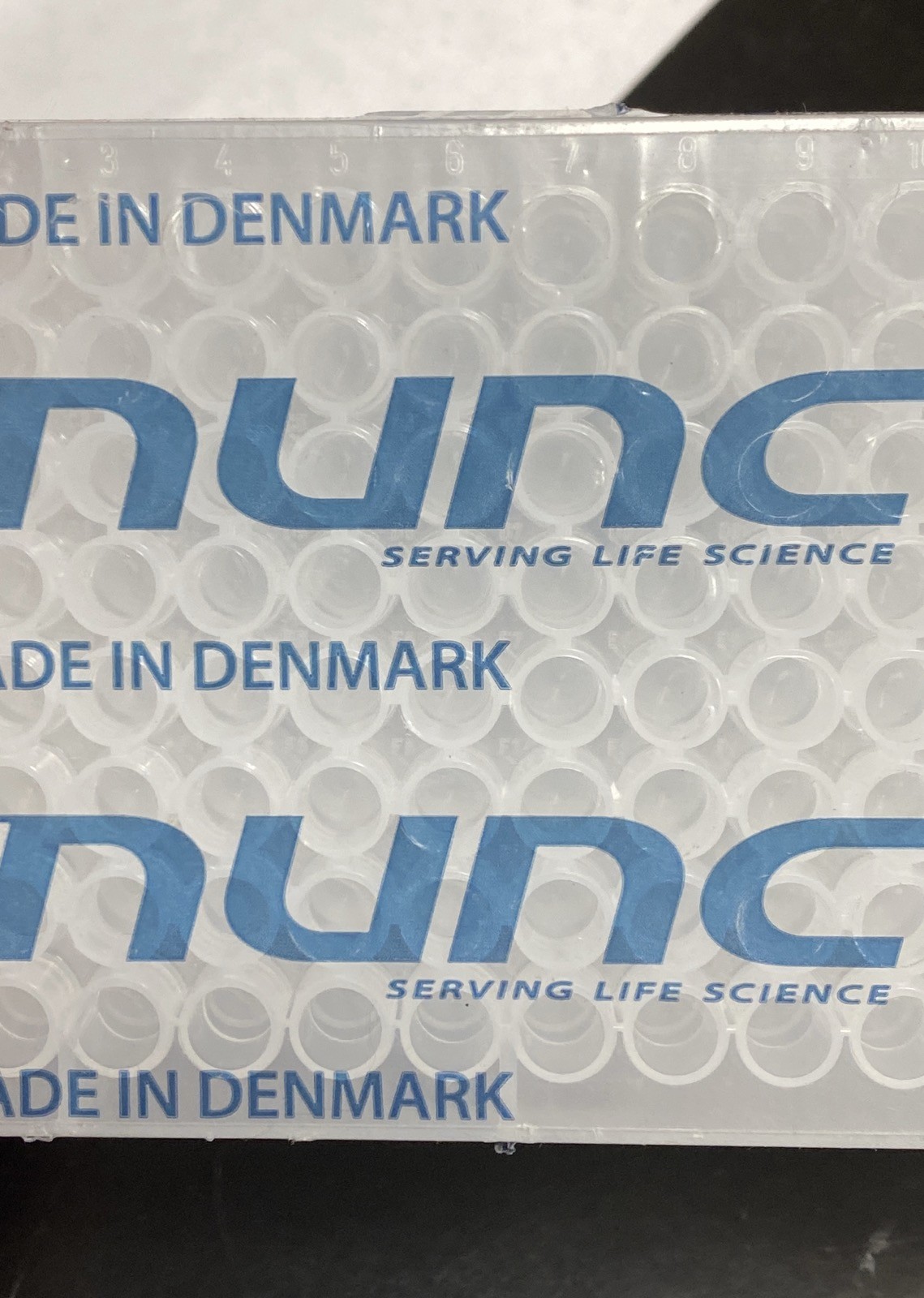 (5) Nunc 96-Well 300µL Non-Sterile V-Bottom Polypropylene Microplates, 442587