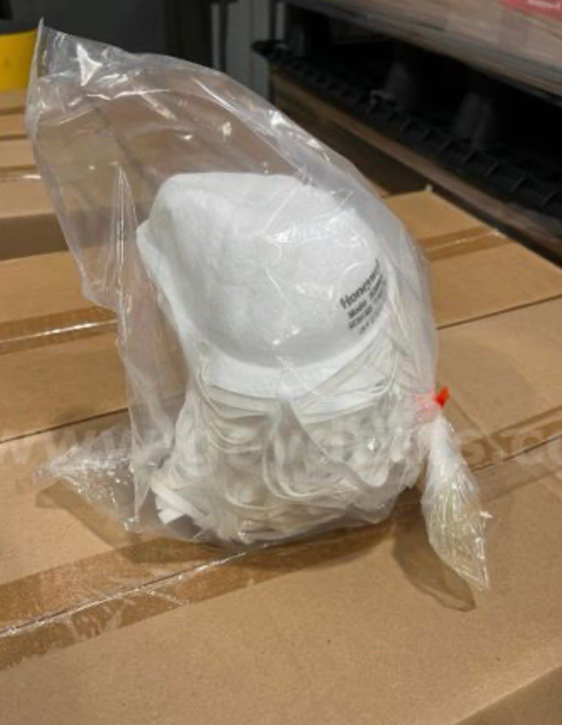 200 Masks Honeywell N95 DC300N95B Particulate Respirators Face Mask NIOSH