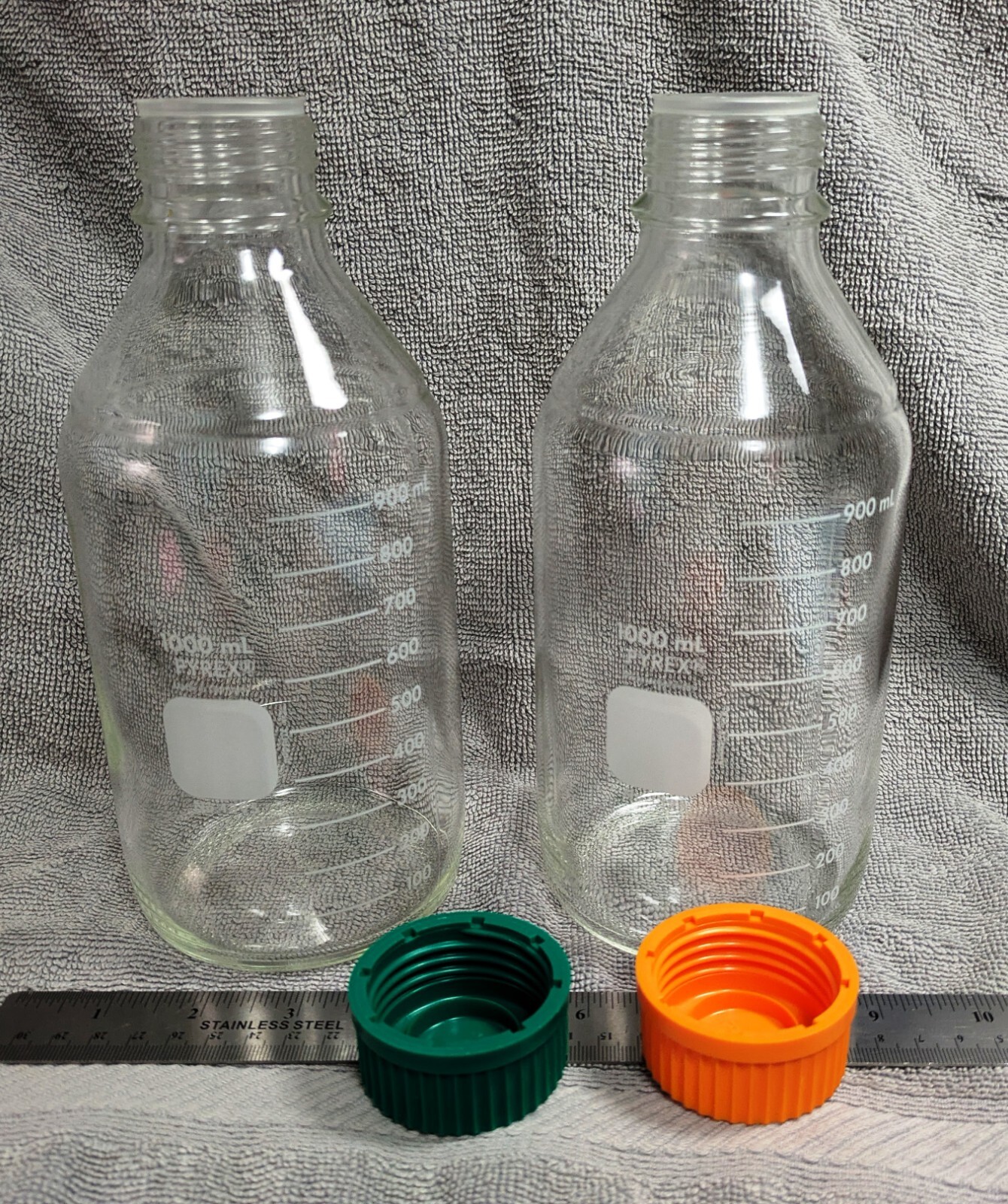 x2 PYREX 1000 ml 1L Glass Media Bottle with Cap #1395 Made in Germany