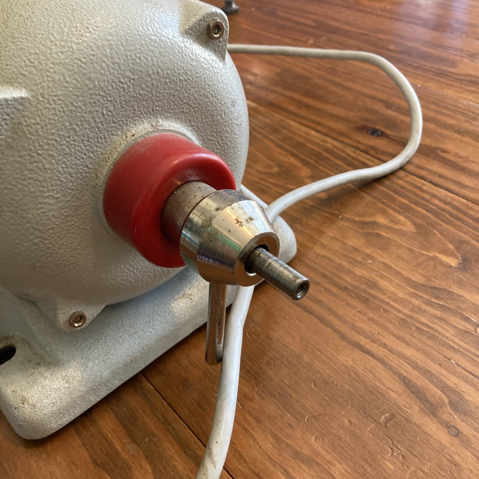 Handler Red Wing 26A Ball Bearing A.C. Motor Dental Jewelry Polishing 1/4 HP