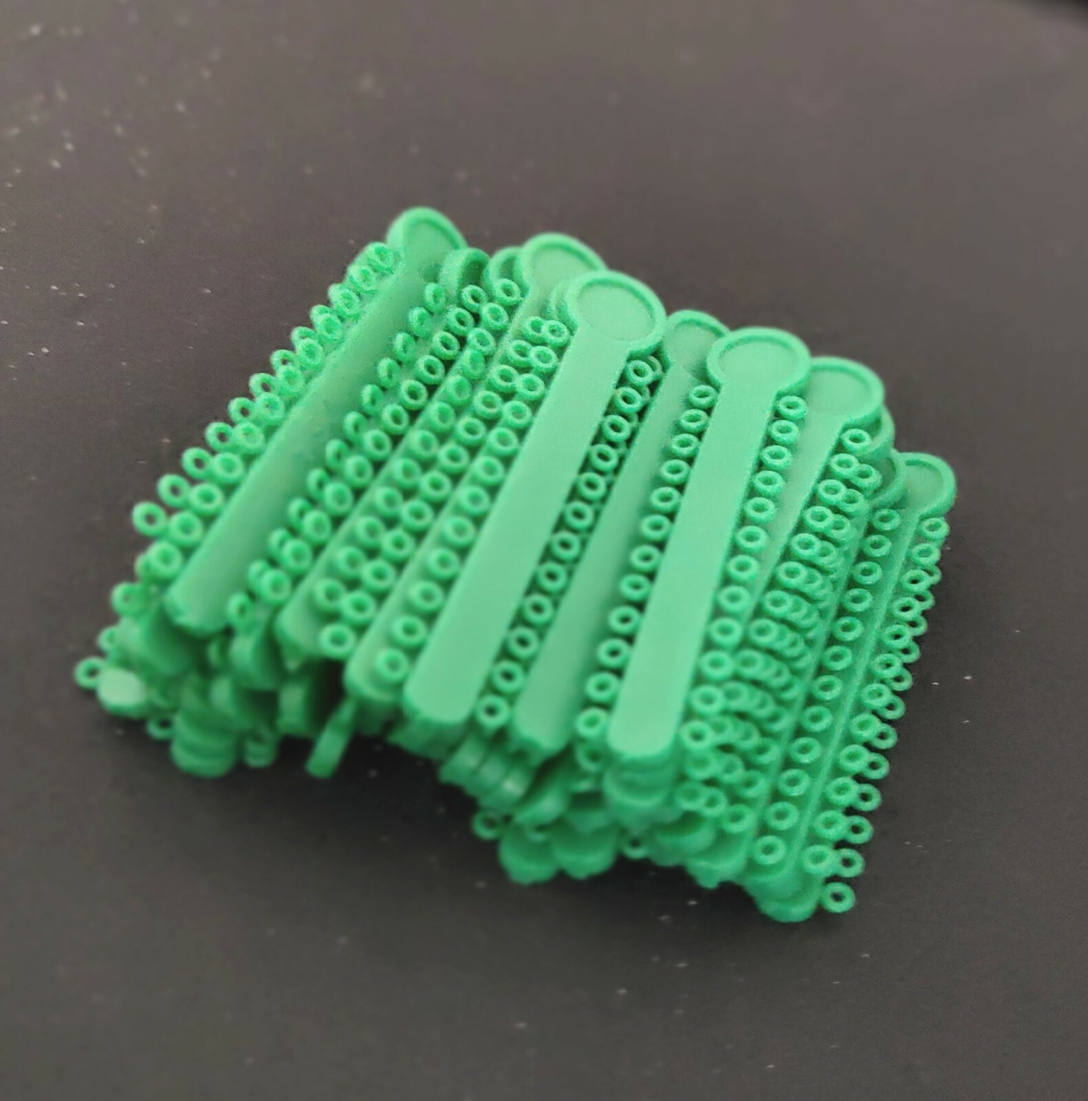 Dental Elastic Ligature Ties 1008pcs/pack Orthodontic Rubber Bands O Rings Green