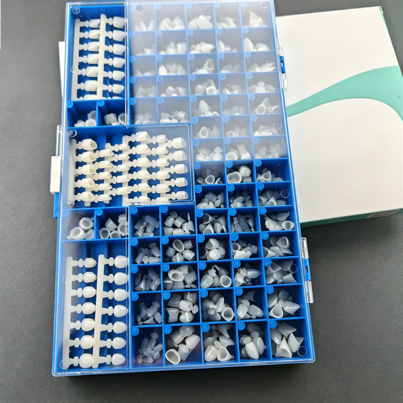 NEW POLYCARBONATE TEMPORARY DENTAL CROWNS BOX KIT 390Pcs W/ CROWN MOLD GUIDES