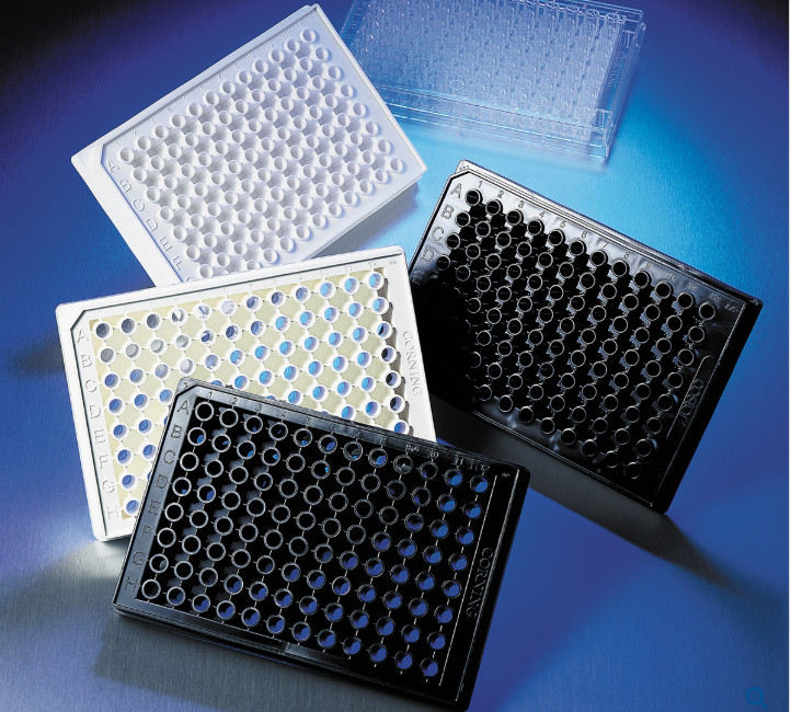 3912 Corning 96-well White Flat Bottom Polystyrene Not Treated Microplate cs100