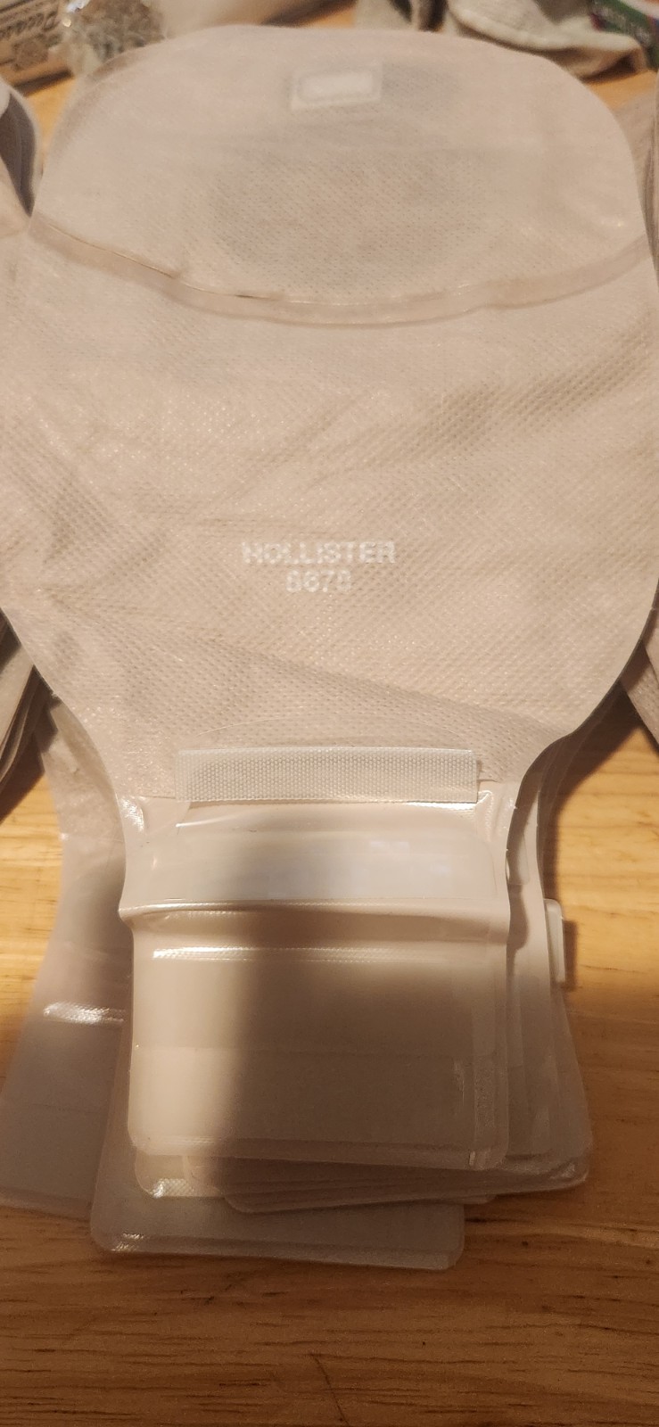 50 Hollister 8678 loose Pouches