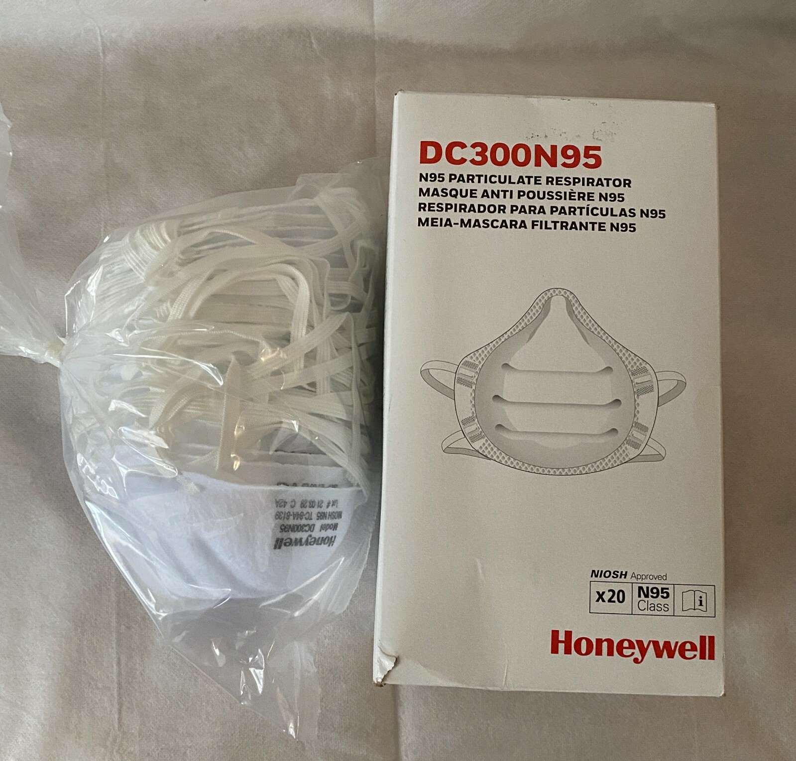 Honeywell Disposable Respirator, Universal, NIOSH Rating N95, ASTM, 1-PK 20 USA