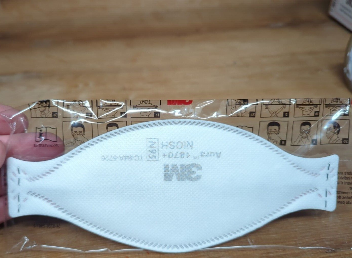 Lot of 50 3M Aura N95 1870+ Respirator and Surgical Face Masks,