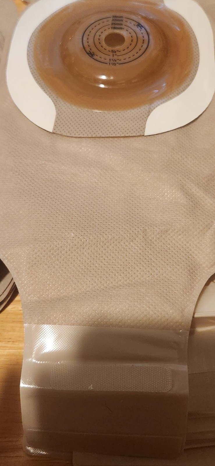 50 Hollister 8678 loose Pouches