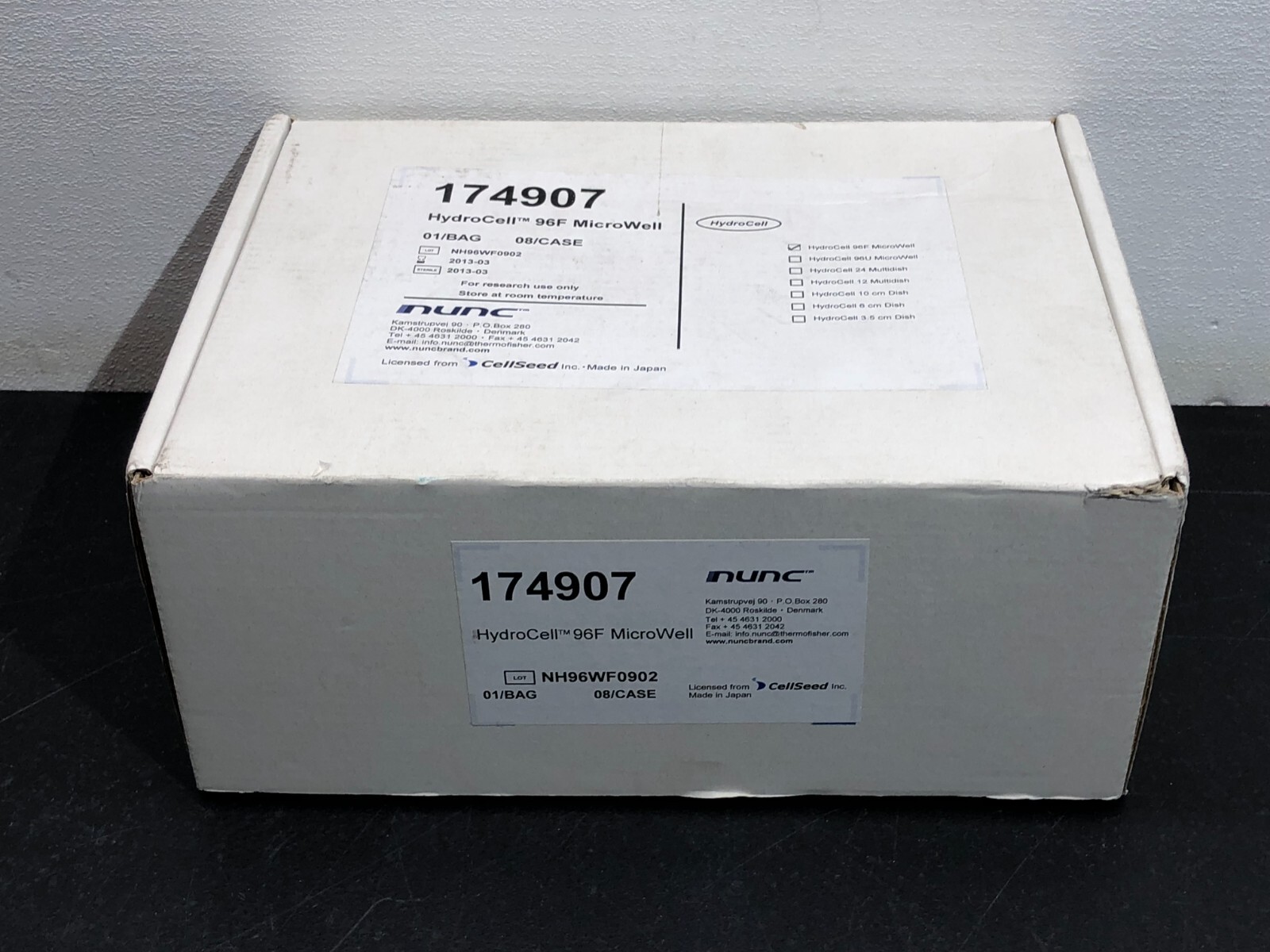 Nunc HydroCell 96F MicroWell 174907 8/Case