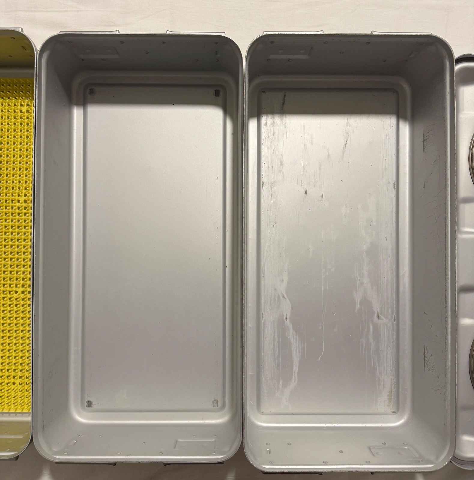 Aesculap JK440 JK441 JK442 Sterilization Container Case – With Silicone Insert