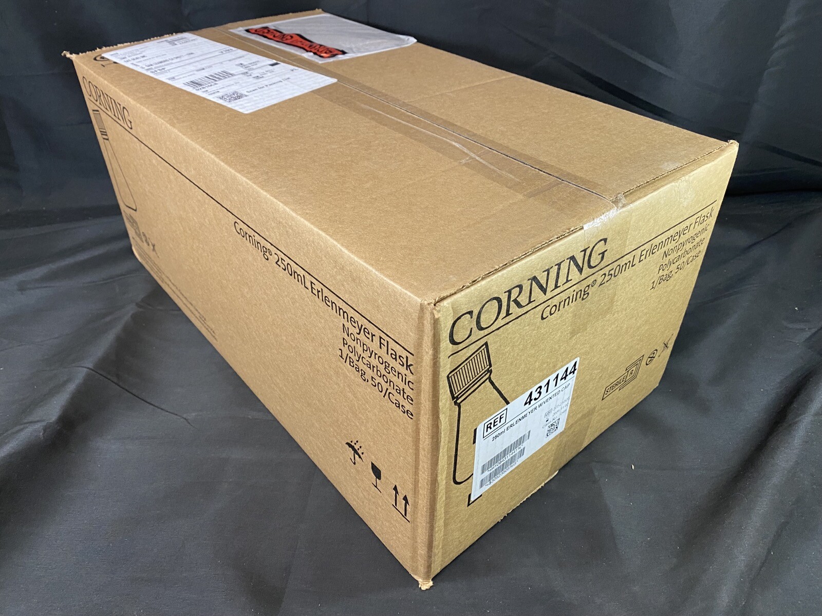 CORNING Polycarbonate 250mL Erlenmeyer Flask w/ Vented Cap 431144 (50/cs)