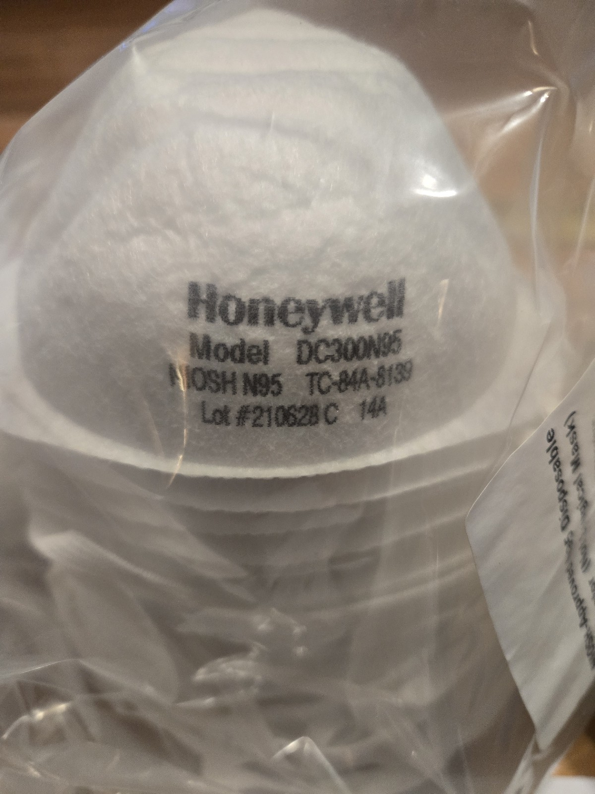 60 SEALED HONEYWELL N95 3 x 20 PACK DC300N95 RESPIRATOR MASK NIOSH APPROVED USA