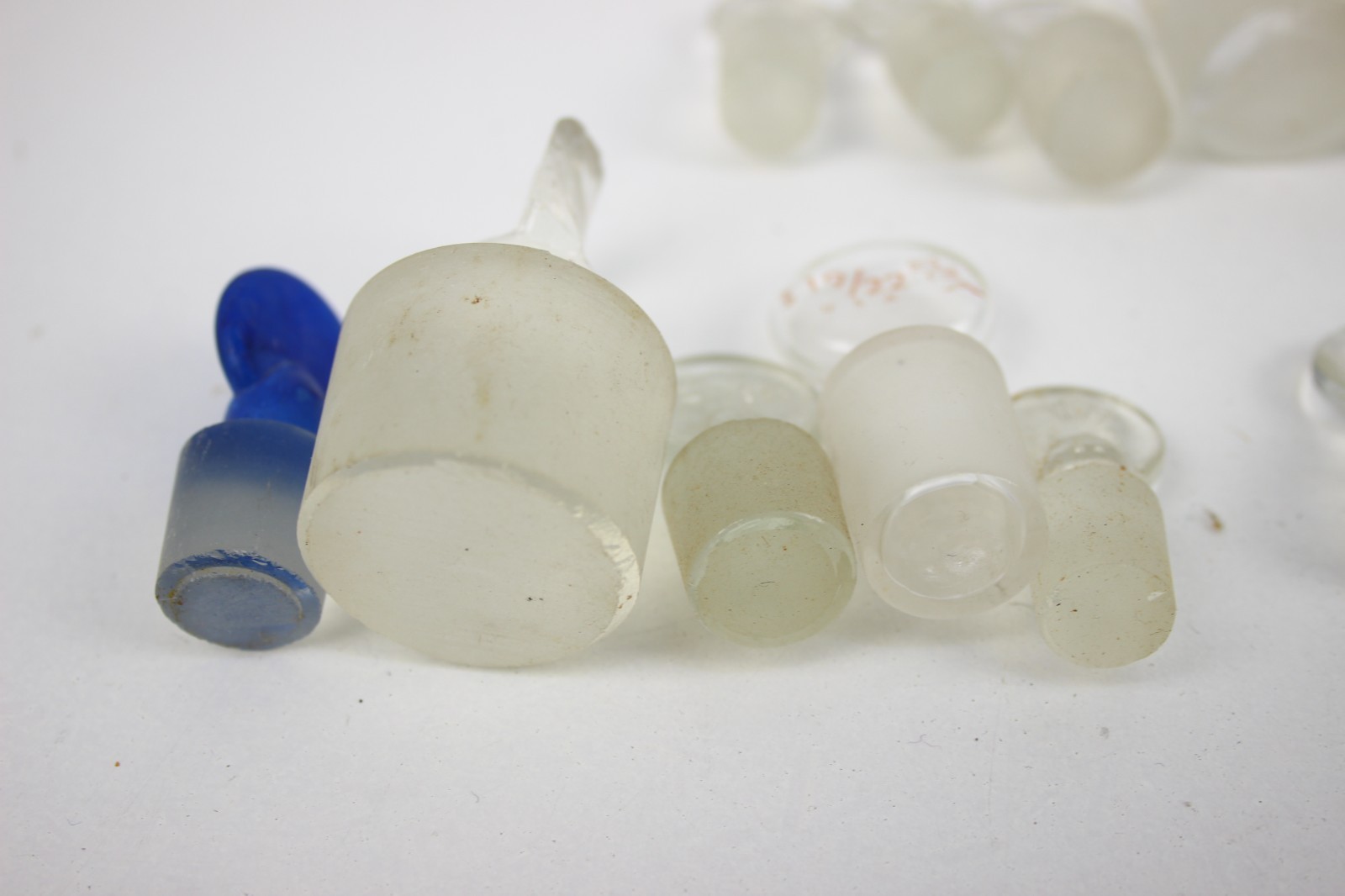 Vintage Penny Head Lab Glass Stoppers Variety size Pyrex Kimax Lot of 15 pcs