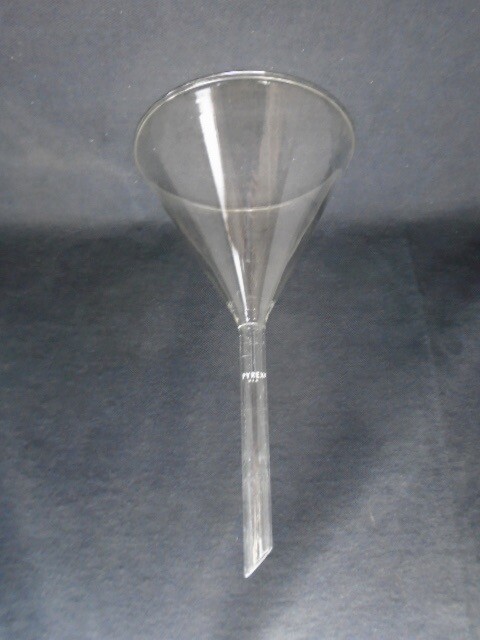 CORNING PYREX 147mm ID Glass 60° Angle Filling Funnel 10-1/4” OAH 15mm OD Stem
