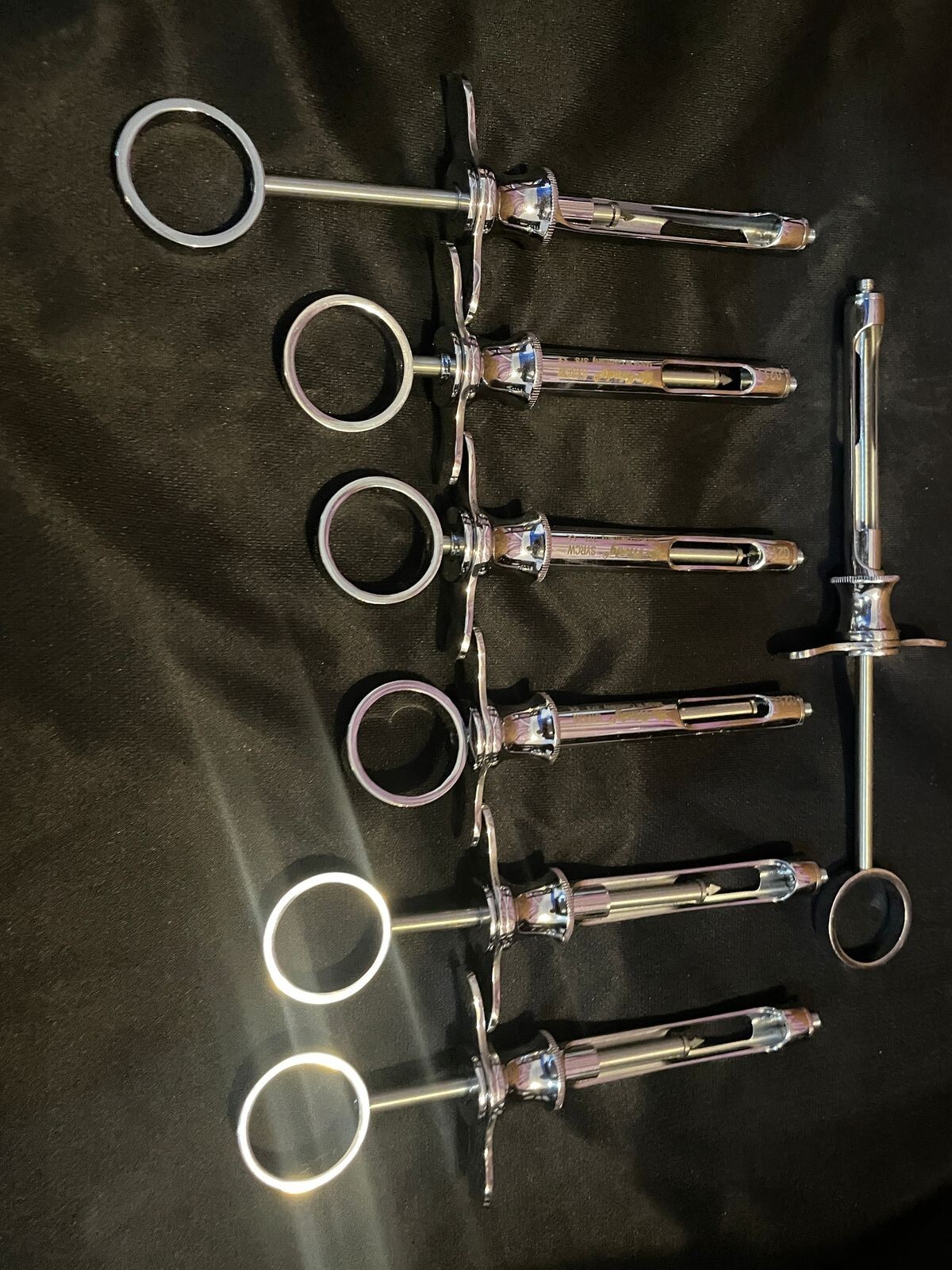 Lot of 14 Hu-Friedy CW Style Dental Anesthetic Aspirating 1.8ml Syringe SYRCW